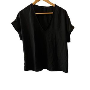 DYNAMITE Black V Neck Short Sleeve Dressy Top M